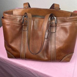 Used coach tote